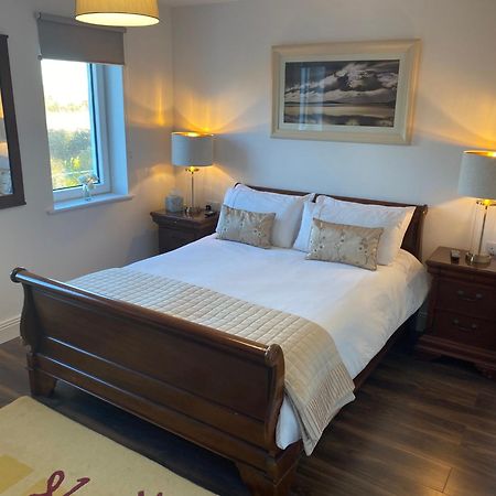 Ashlee Lodge, Shanagarry P25K6R6 Near Ballymaloe House & Garryvoe Hotel ภายนอก รูปภาพ