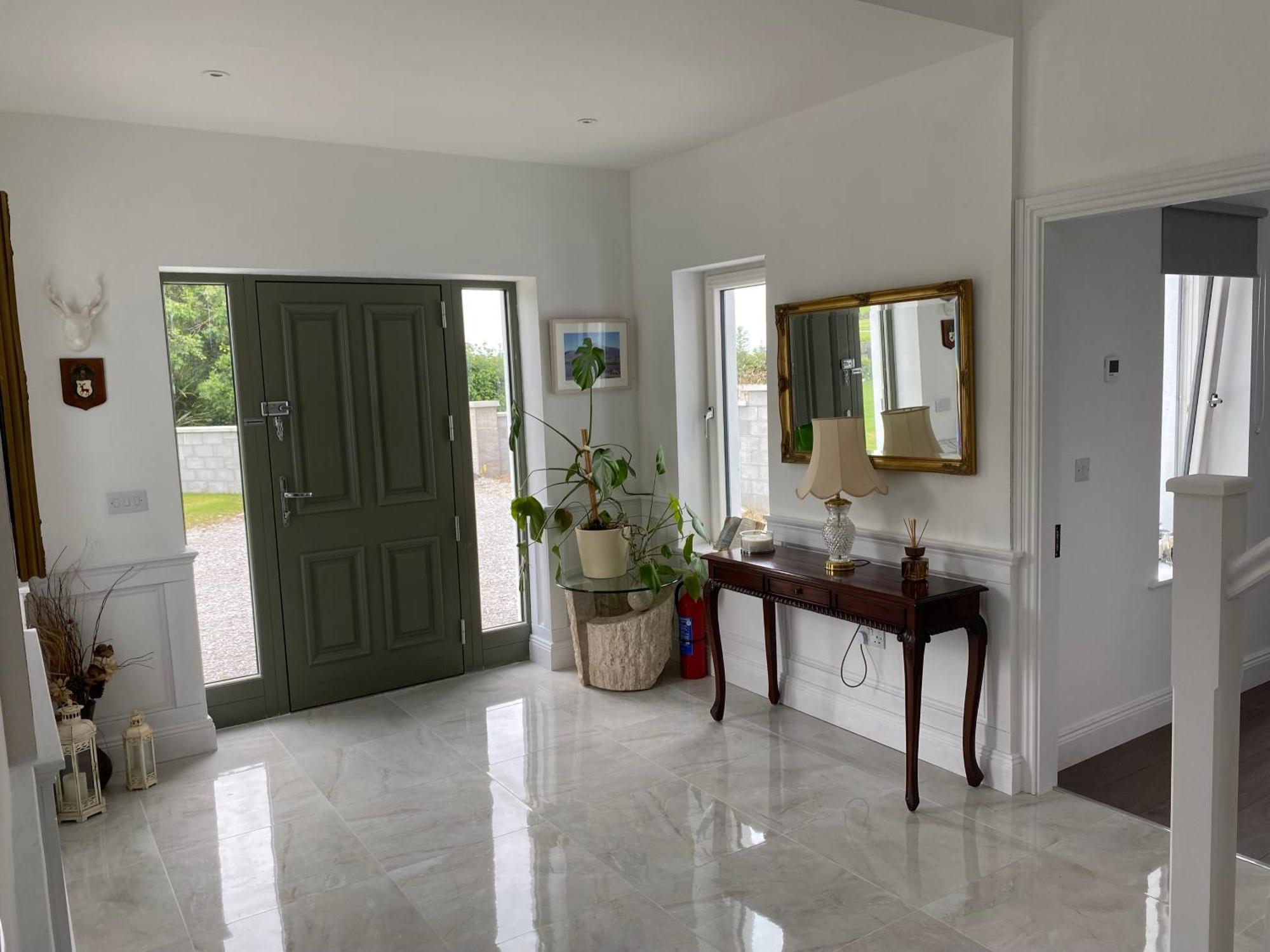 Ashlee Lodge, Shanagarry P25K6R6 Near Ballymaloe House & Garryvoe Hotel ภายนอก รูปภาพ